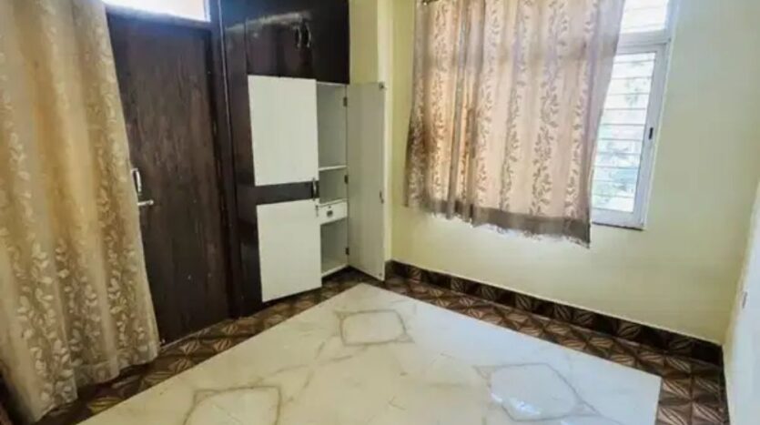  2 bhk flat near tribhuvan school